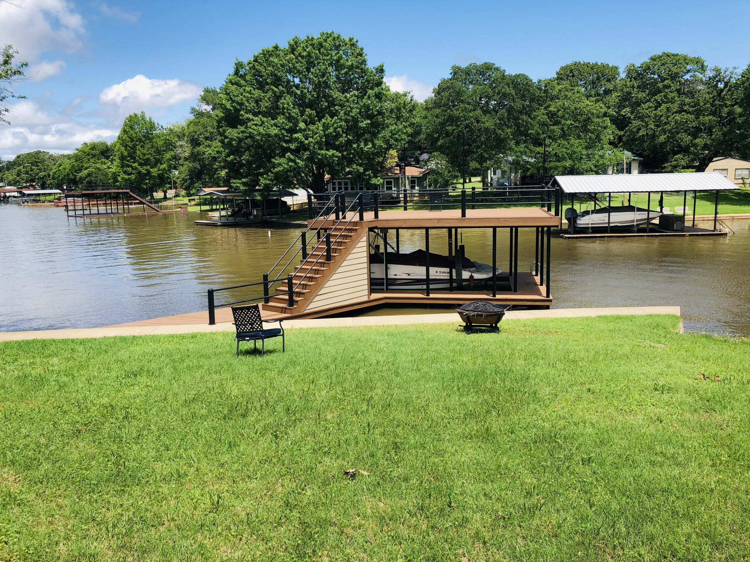 Cedar Creek Lake House_Gun Barrel City_airbnb_dock 1